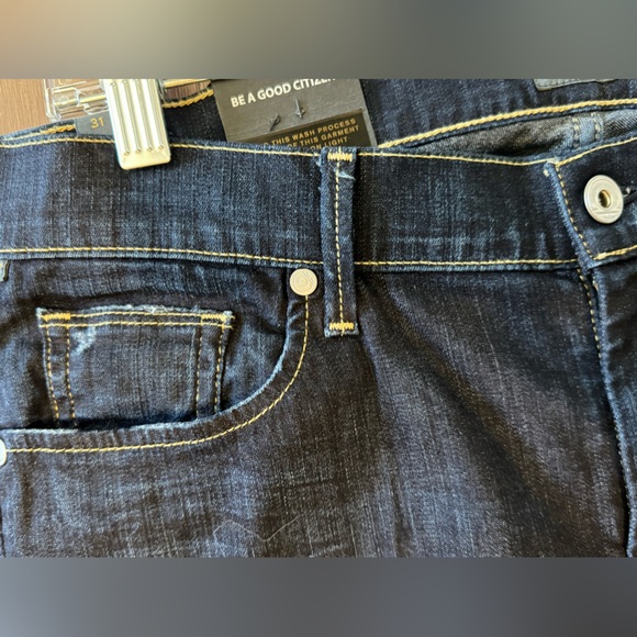 Citizens of Humanity, new with tags, beautiful low rise, boot cut KELLY jeans! - Picture 3 of 15